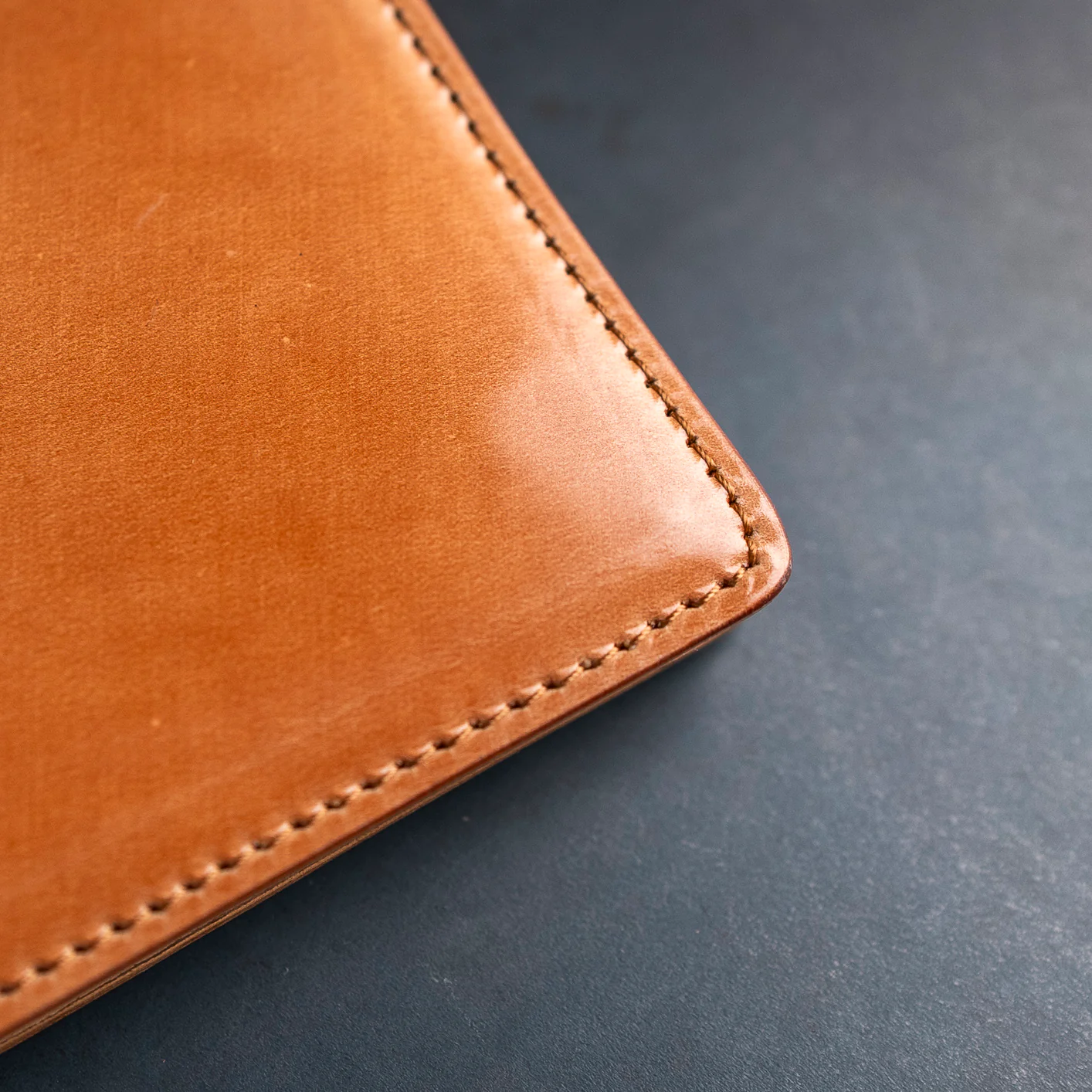 Barnes & Moore Longshore Coin Wallet – Natural / Shinki Hikaku Shell Cordovan - Image 3