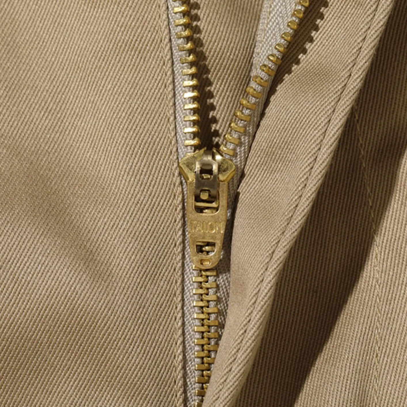 Buzz Rickson’s 8.2oz 1945 Early Military Chino Shorts – Beige / Wide Straight - Image 3