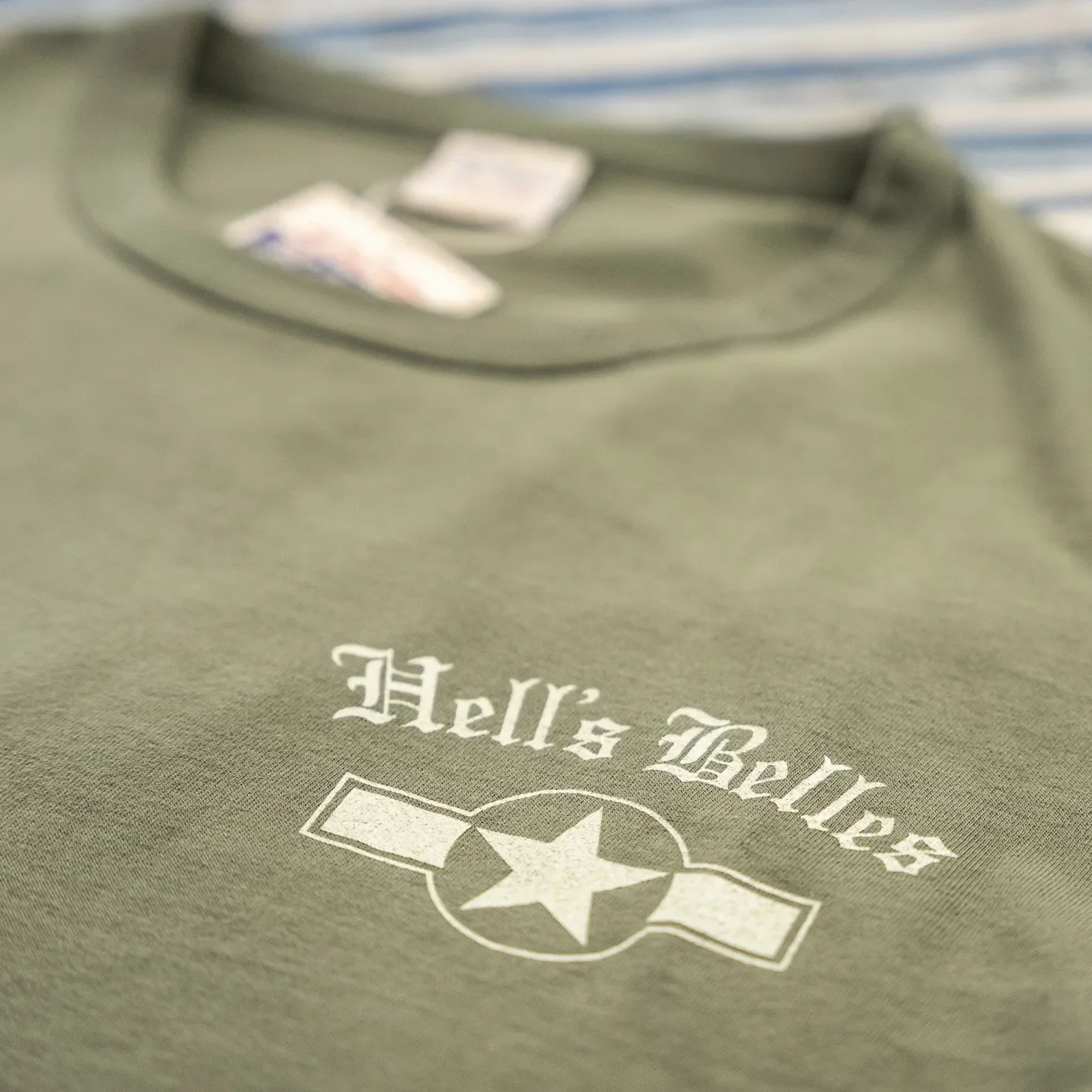 Buzz Rickson's '316th Ftr. Sq. - Hell's Belles' 7oz Loopwheeled Government Issue T-Shirt - Olive - Image 4