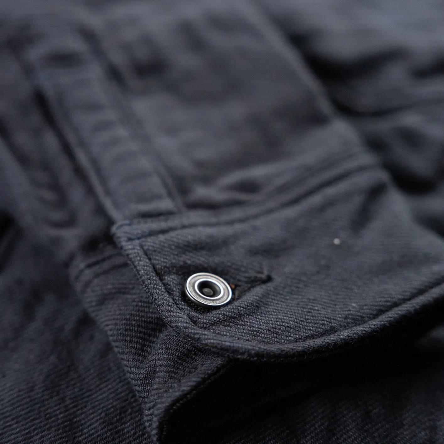 Deluxeware 1940s ‘Native Border’ Triple-Layer Flannel Shirt – Navy - Image 4