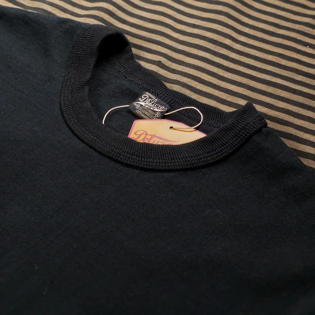Deluxeware DXTS-00 12.5oz Heavyweight Loopwheeled T-Shirt – Black - Image 2