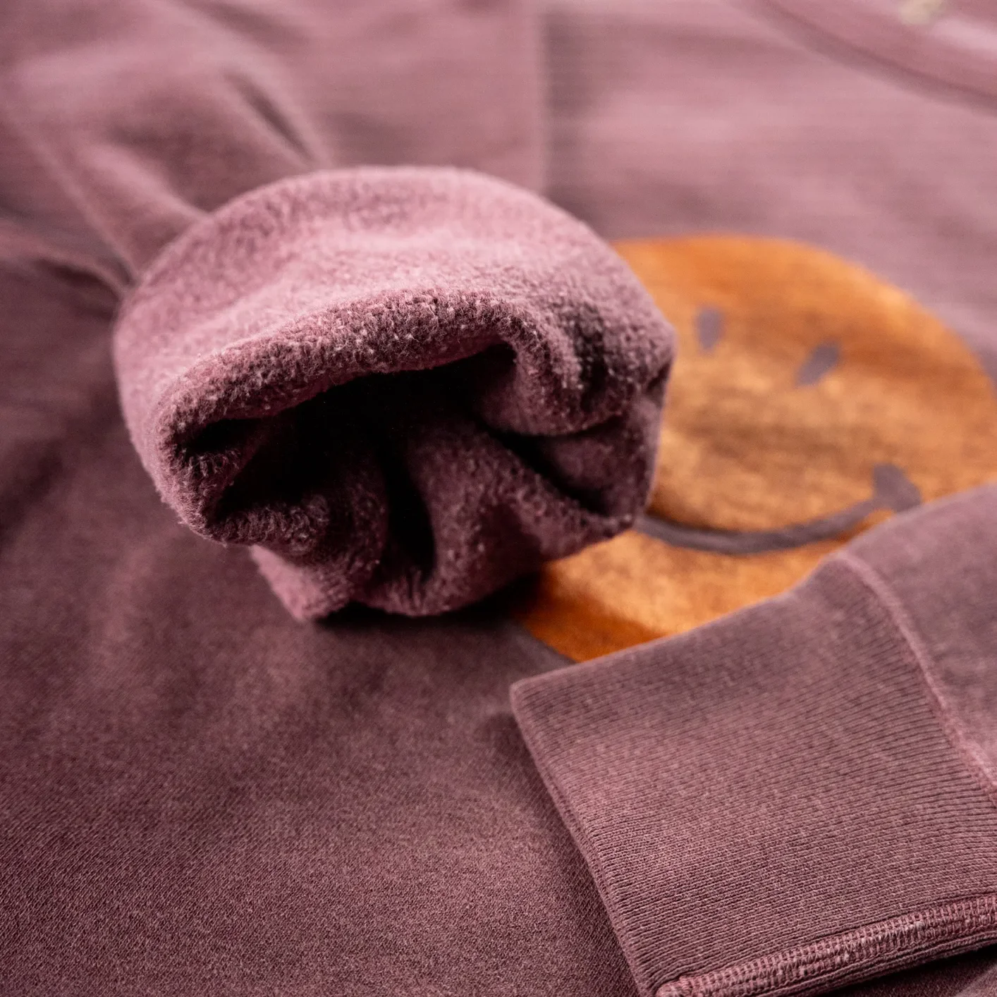 Dubble Works ‘Smile’ Loopwheeled Sweatshirt - Bordeaux - Image 4