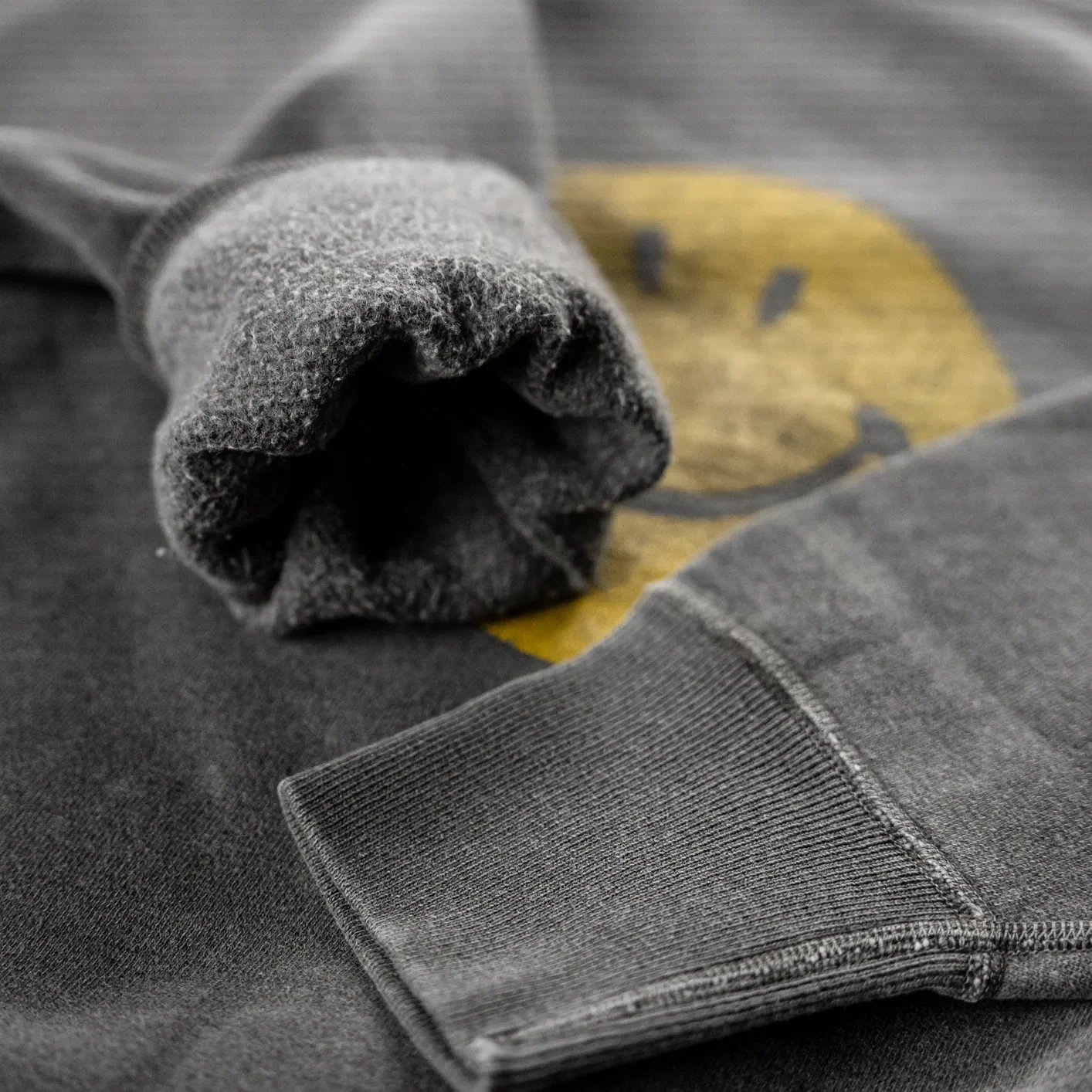 Dubble Works ‘Smile’ Loopwheeled Sweatshirt - Sumikuro - Image 4