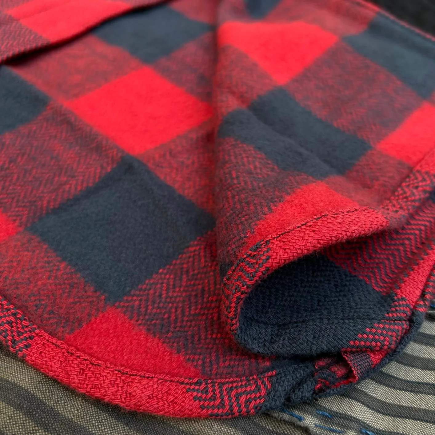The Flat Head Block Check Selvedge Flannel Western Shirt – Red / Black Herringbone - Image 4