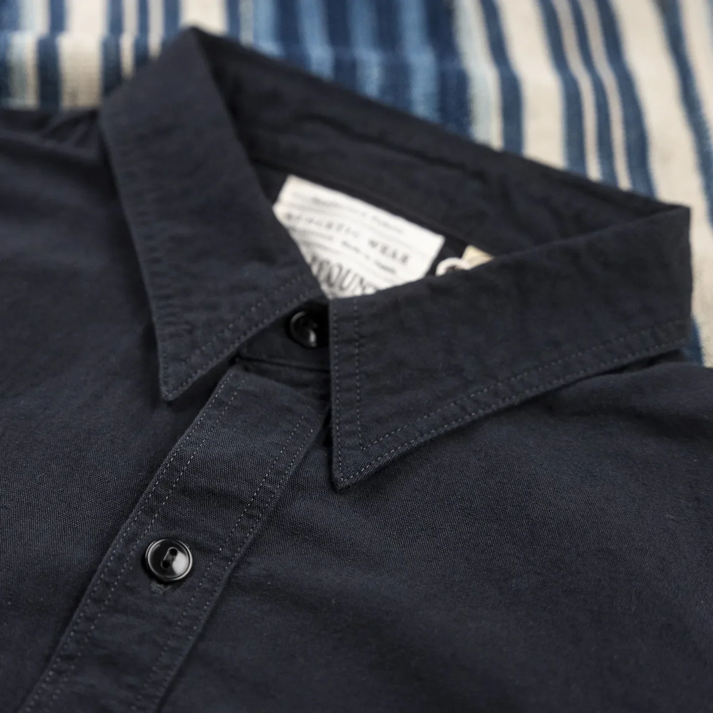 Fullcount 4810 1940s USN 5oz Selvedge Chambray Shirt - Black - Image 2