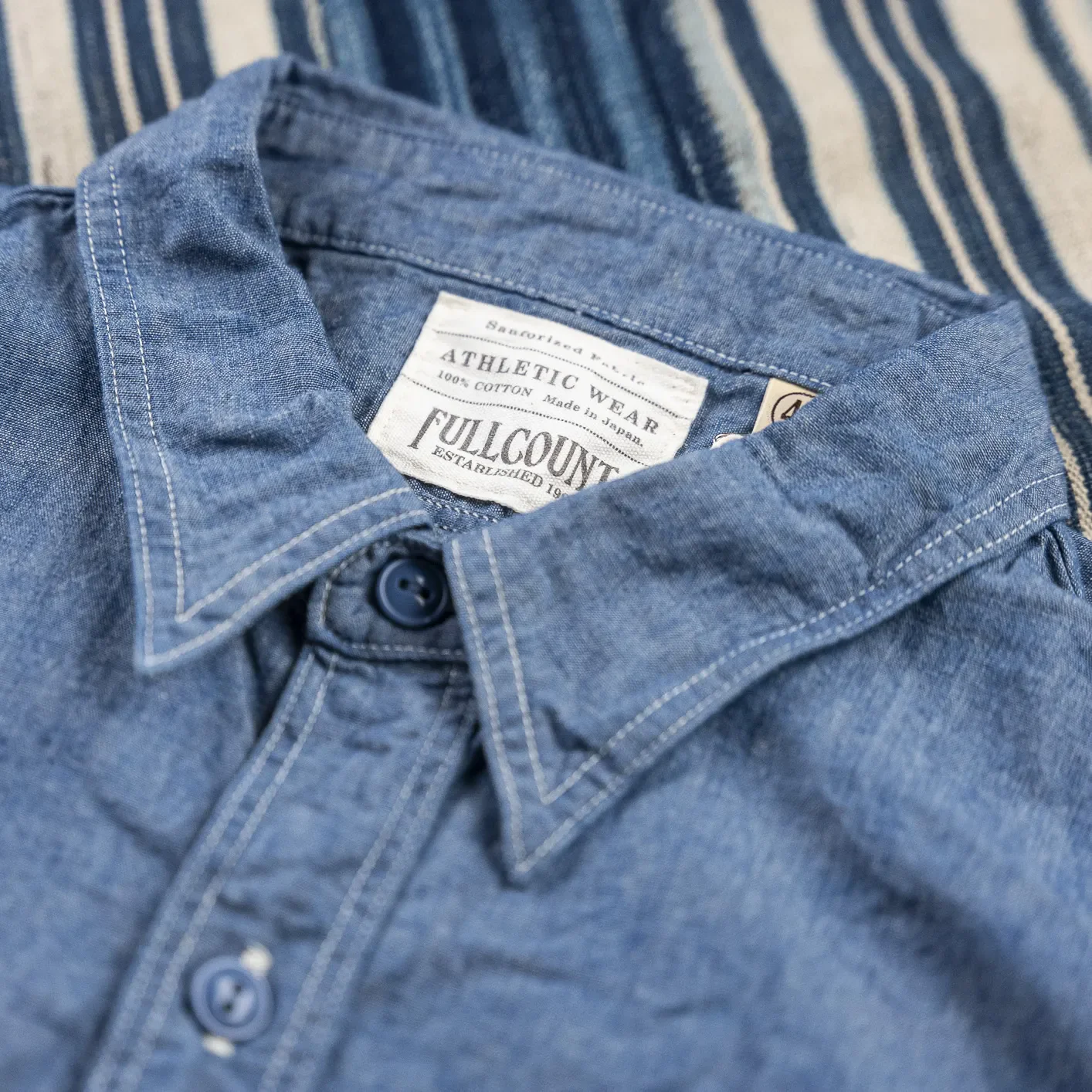 Fullcount 4810 1940s USN 5oz Selvedge Chambray Shirt - Blue - Image 2