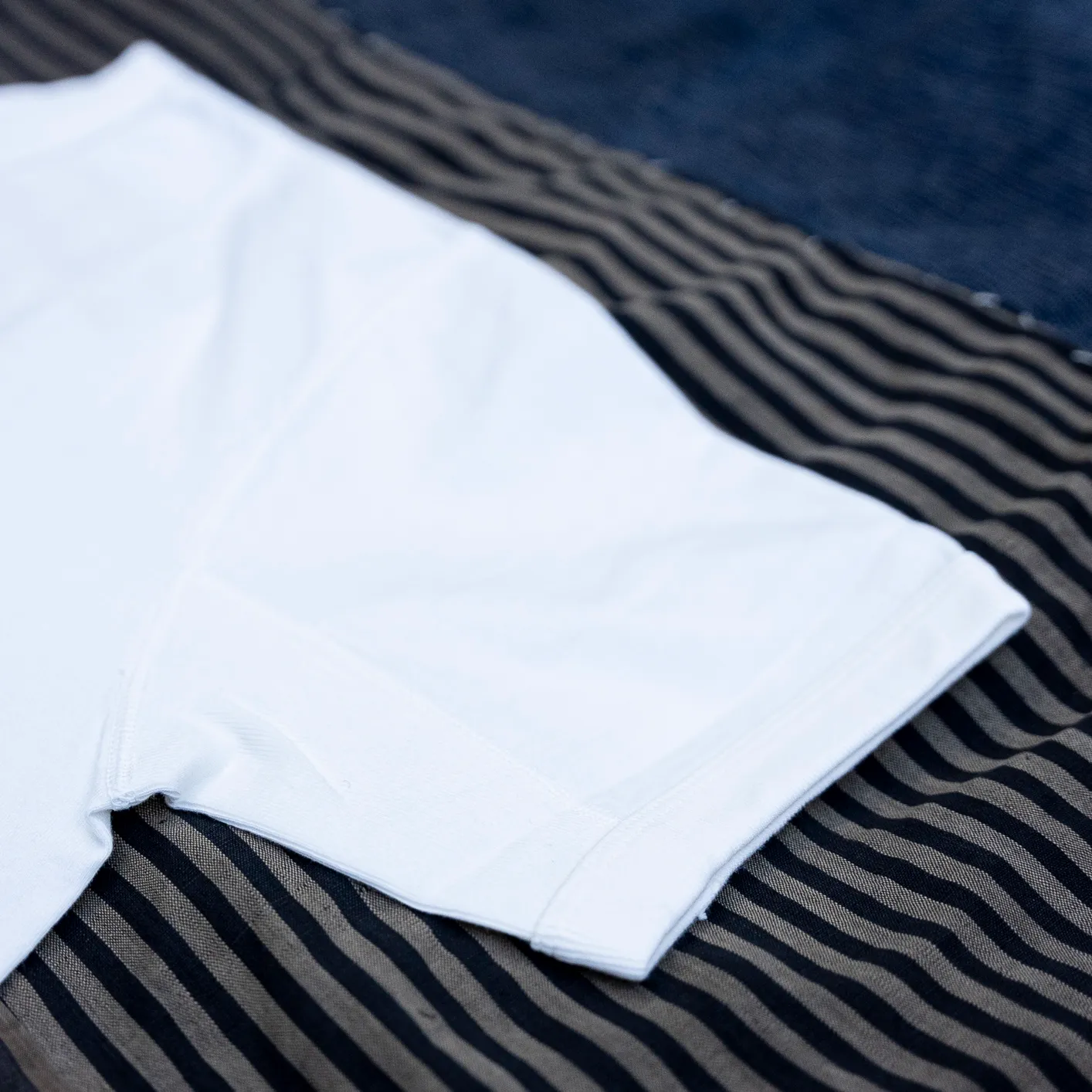 Fullcount 5222 8.4oz Flat Seam Loopwheeled Heavyweight T-Shirt - White - Image 4