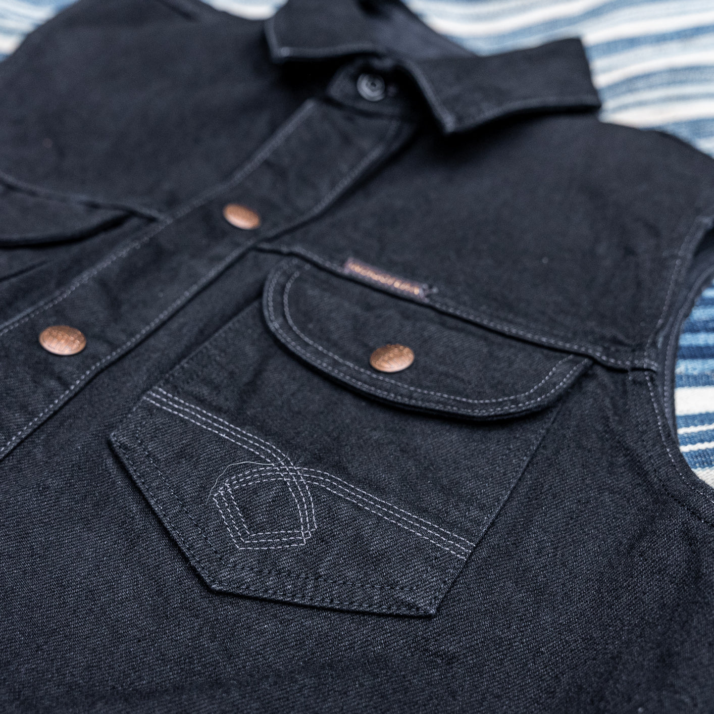 Indigofera 14oz Gunpowder ‘Blaze’ Denim Vest – Rinsed - Image 3