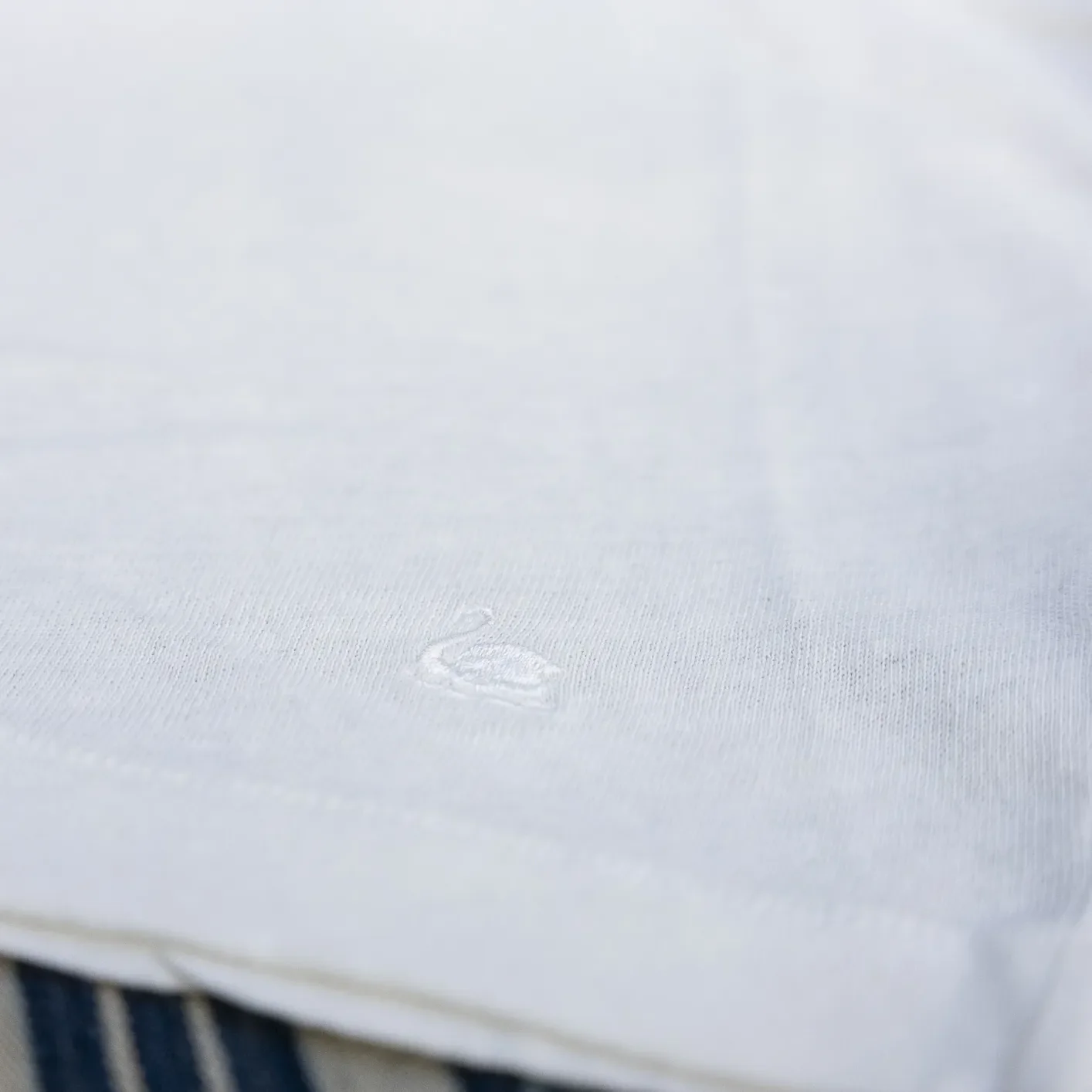 Merz b. Schwanen 4oz Featherweight Linen T-Shirt - White - Image 4