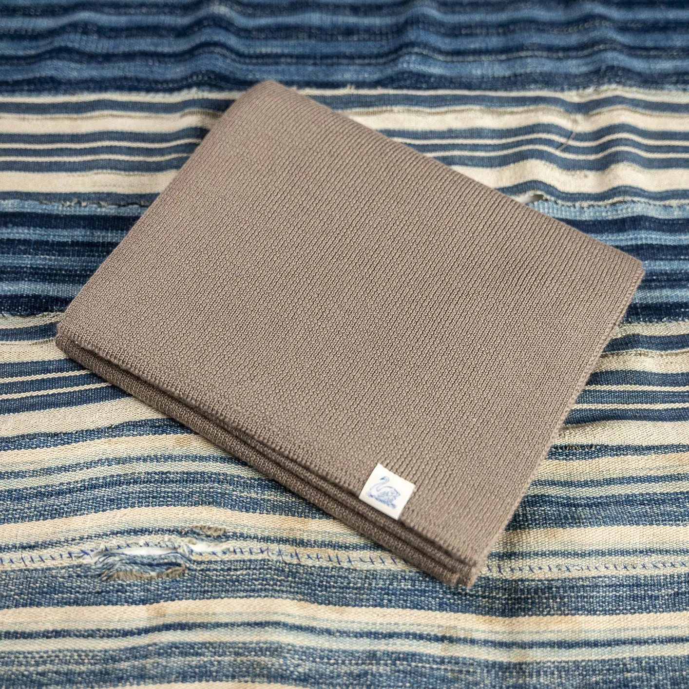 Merz b. Schwanen Merino Scarf – Grain / MWSC01