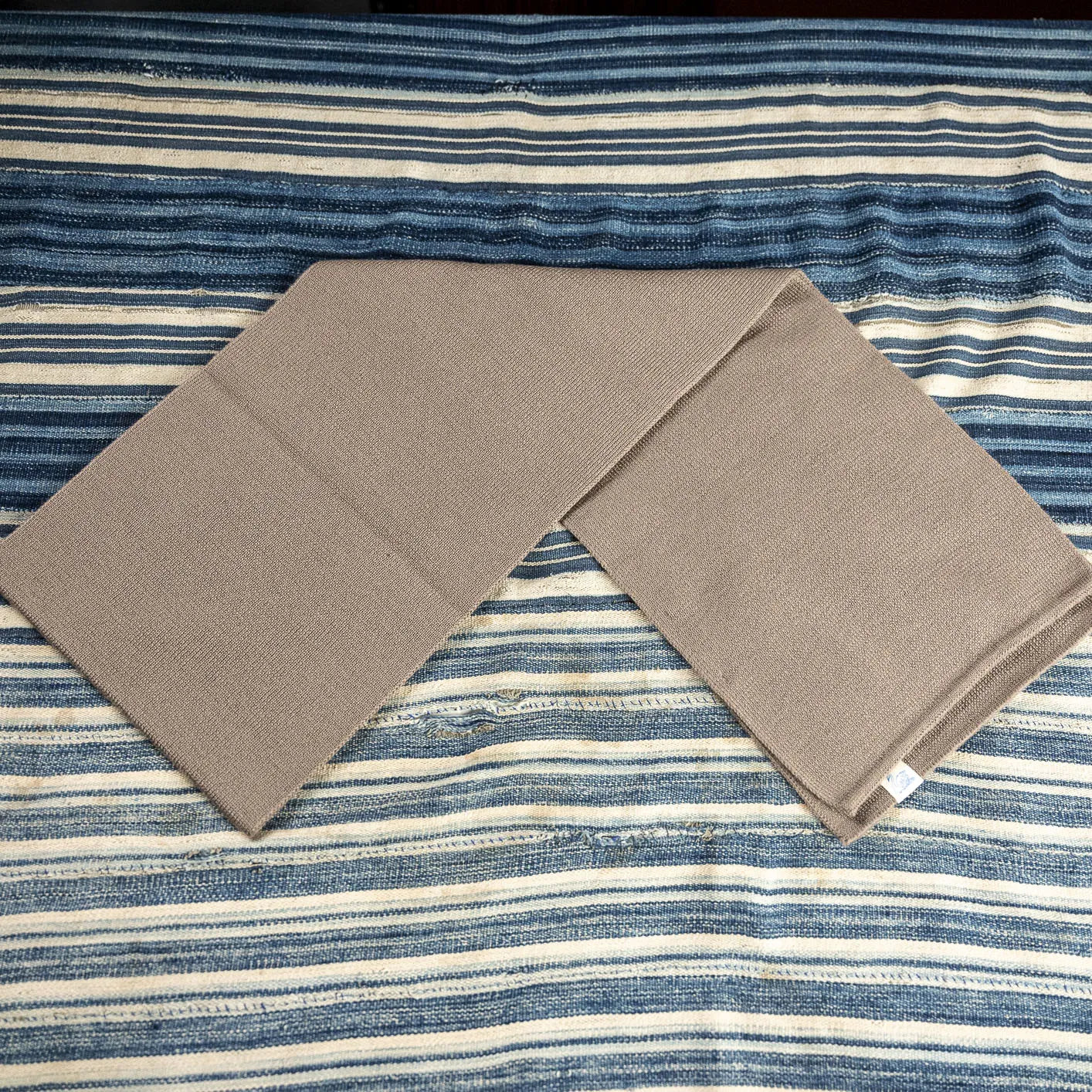 Merz b. Schwanen Merino Scarf – Grain / MWSC01 - Image 3