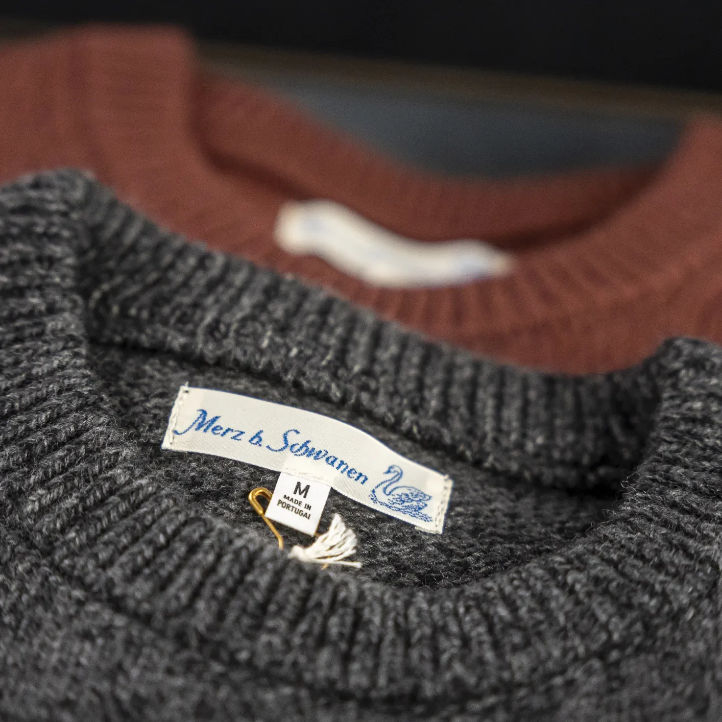 Merz b. Schwanen Merino x Cashmere Crewneck Sweater – Bark Brown / LOCC01 - Image 6