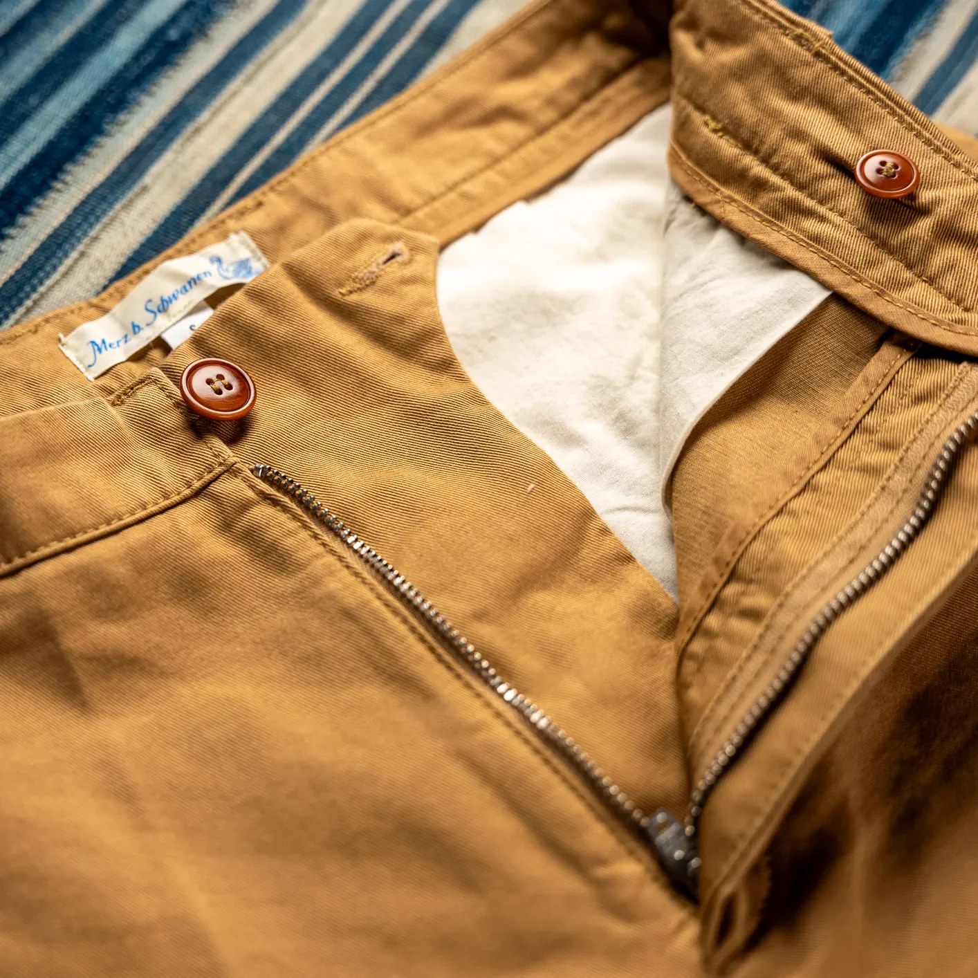 Merz b. Schwanen Women 1955s 8.8oz Cotton Twill Chino – Khaki / Relaxed Tapered - Image 3