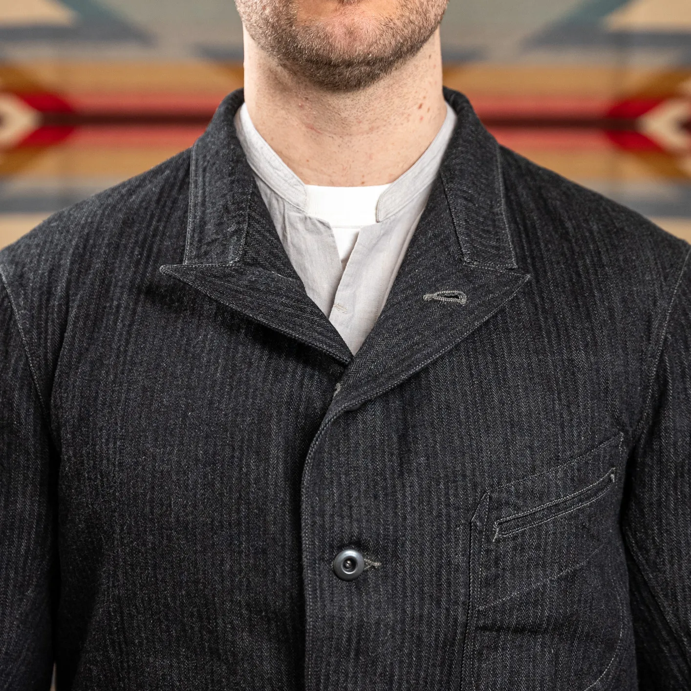 MotivMfg Peak Lapel Herringbone Denim Lounge Jacket – Black - Image 8