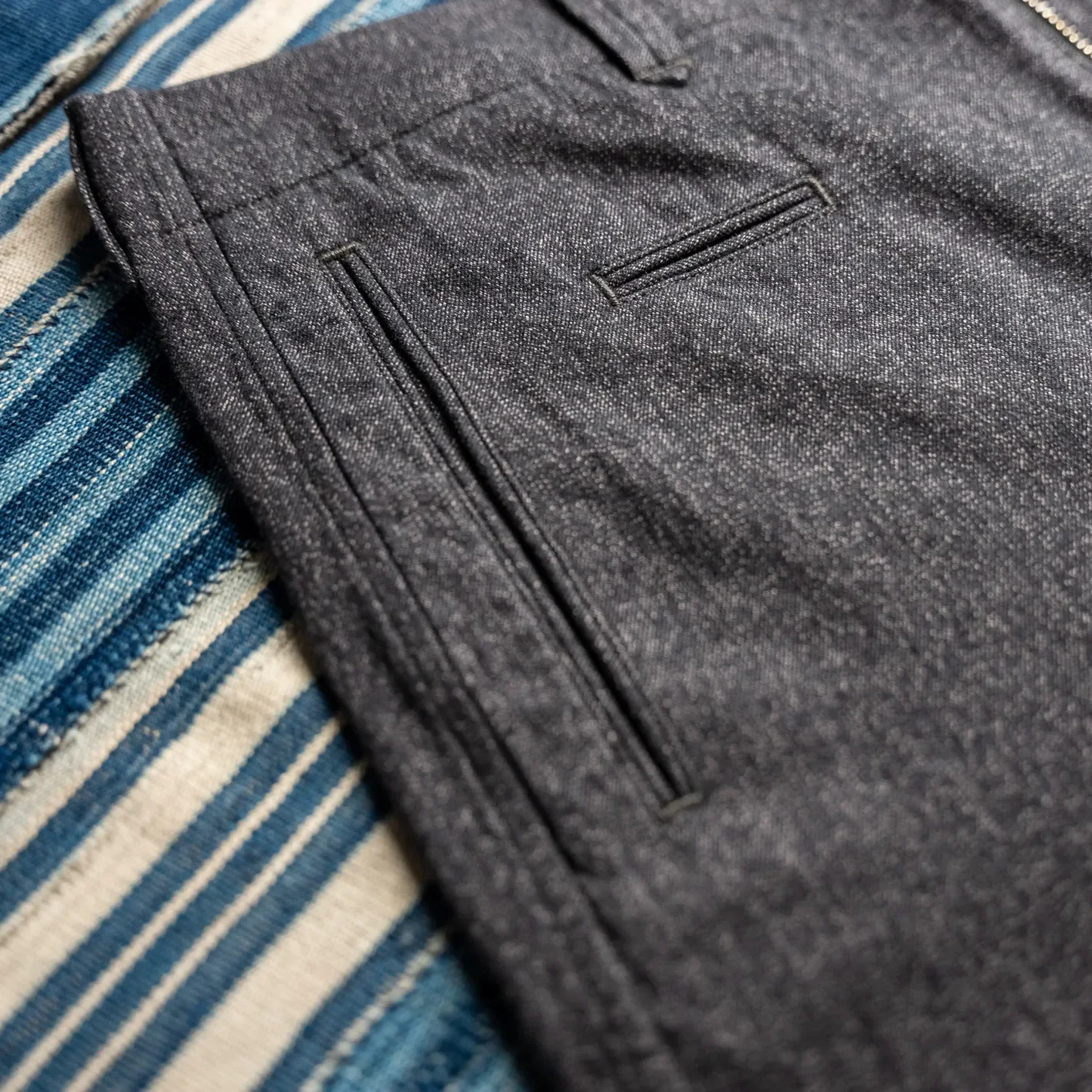 MotivMfg Silk Pier Trousers – Salt & Pepper Anthracite / Classic Straight - Image 4