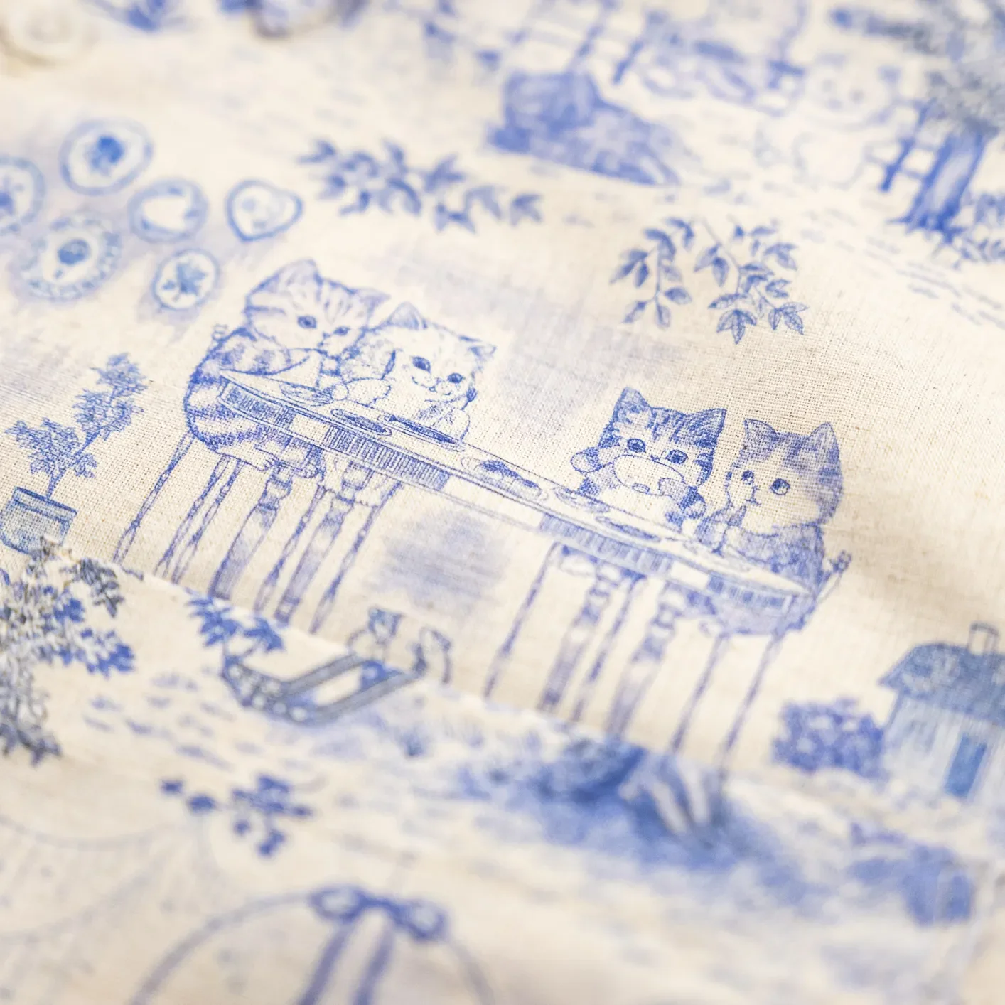 Naked & Famous Cats Linen Easy Shirt - Natural / Blue - Image 3