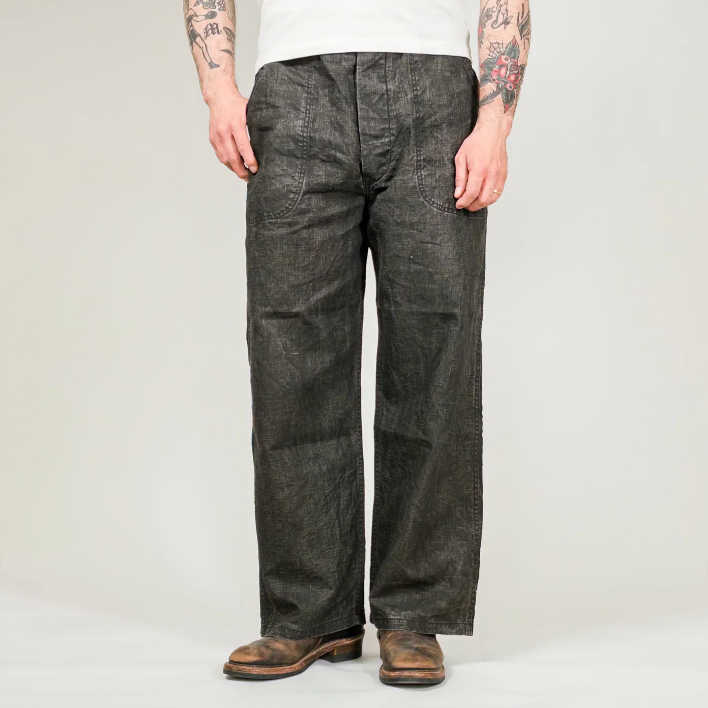 OrSlow 513 WWII 40s U.S. Navy Sumi Coated Linen Utility Trousers – Black / Wide Straight
