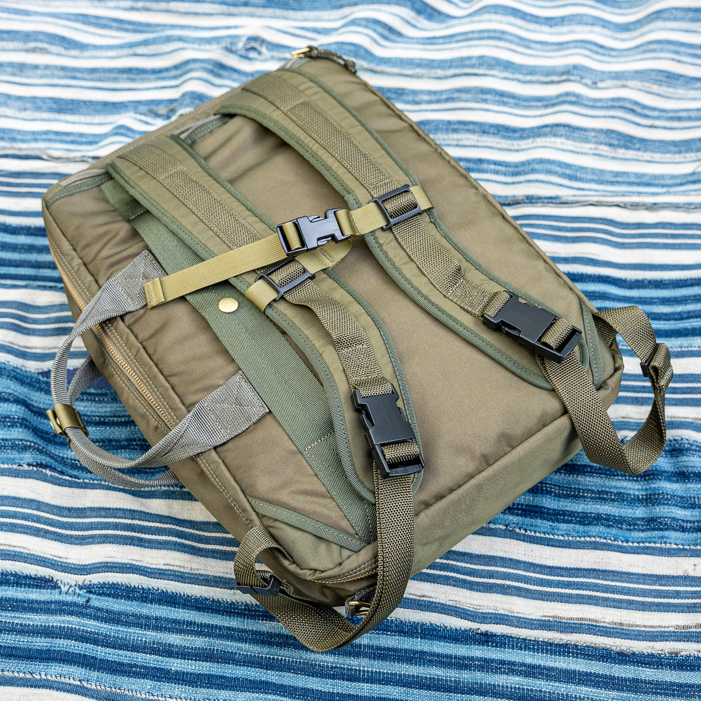 Porter Yoshida FORCE 3-Way Briefcase / Backpack – Olive Drab - Image 4