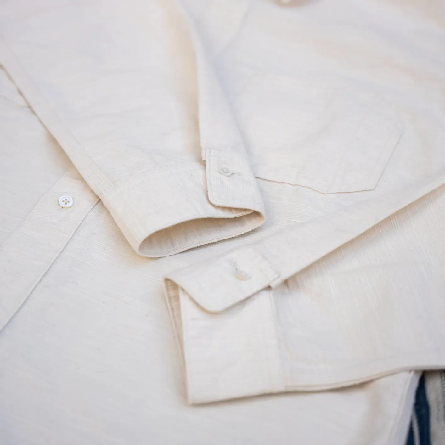 Prequel 5.5oz Slub Yarn Cashmere Work Shirt - Natural - Image 3
