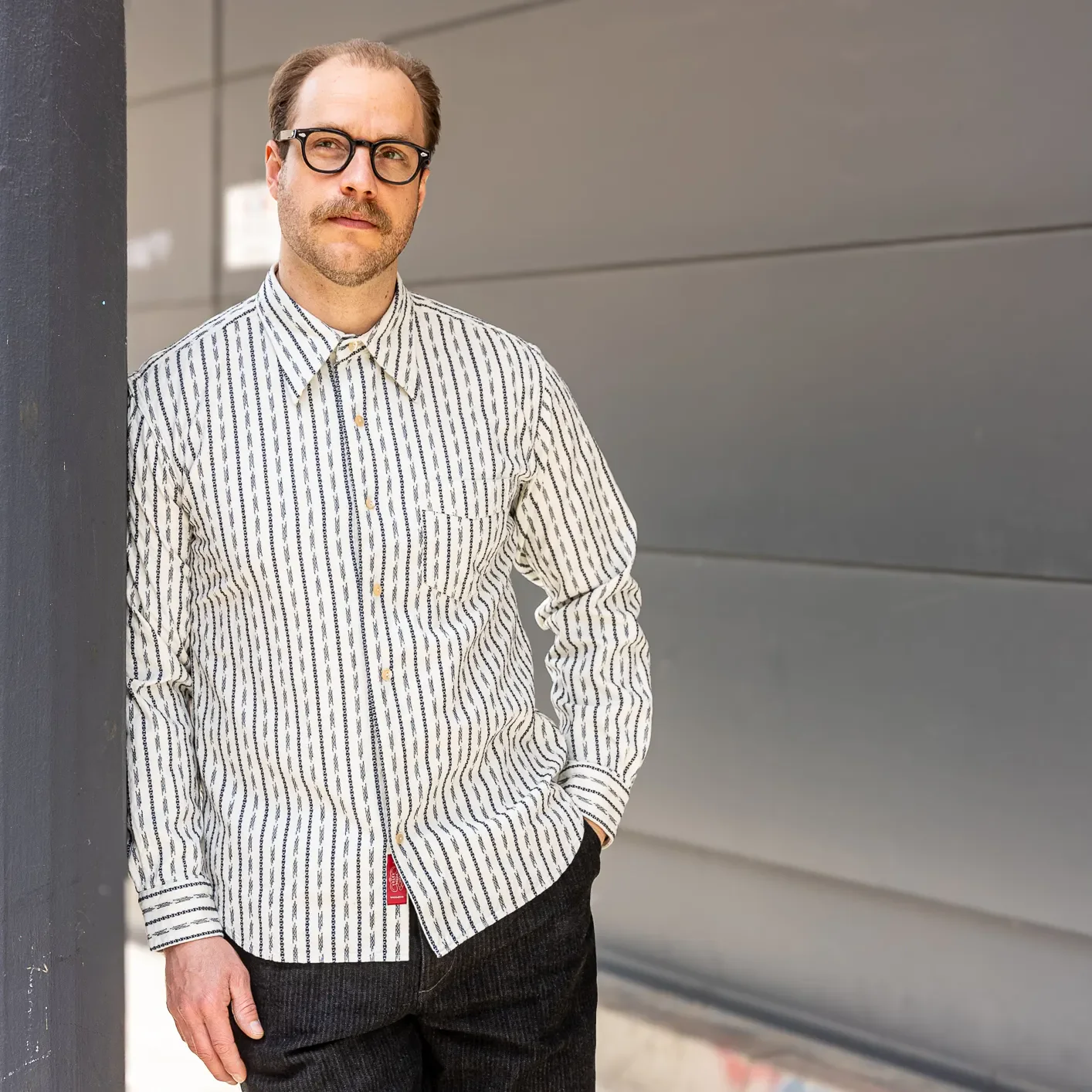 Prequel 7oz ‘Long Point’ Jacquard Shirt – Natural / Navy - Image 11