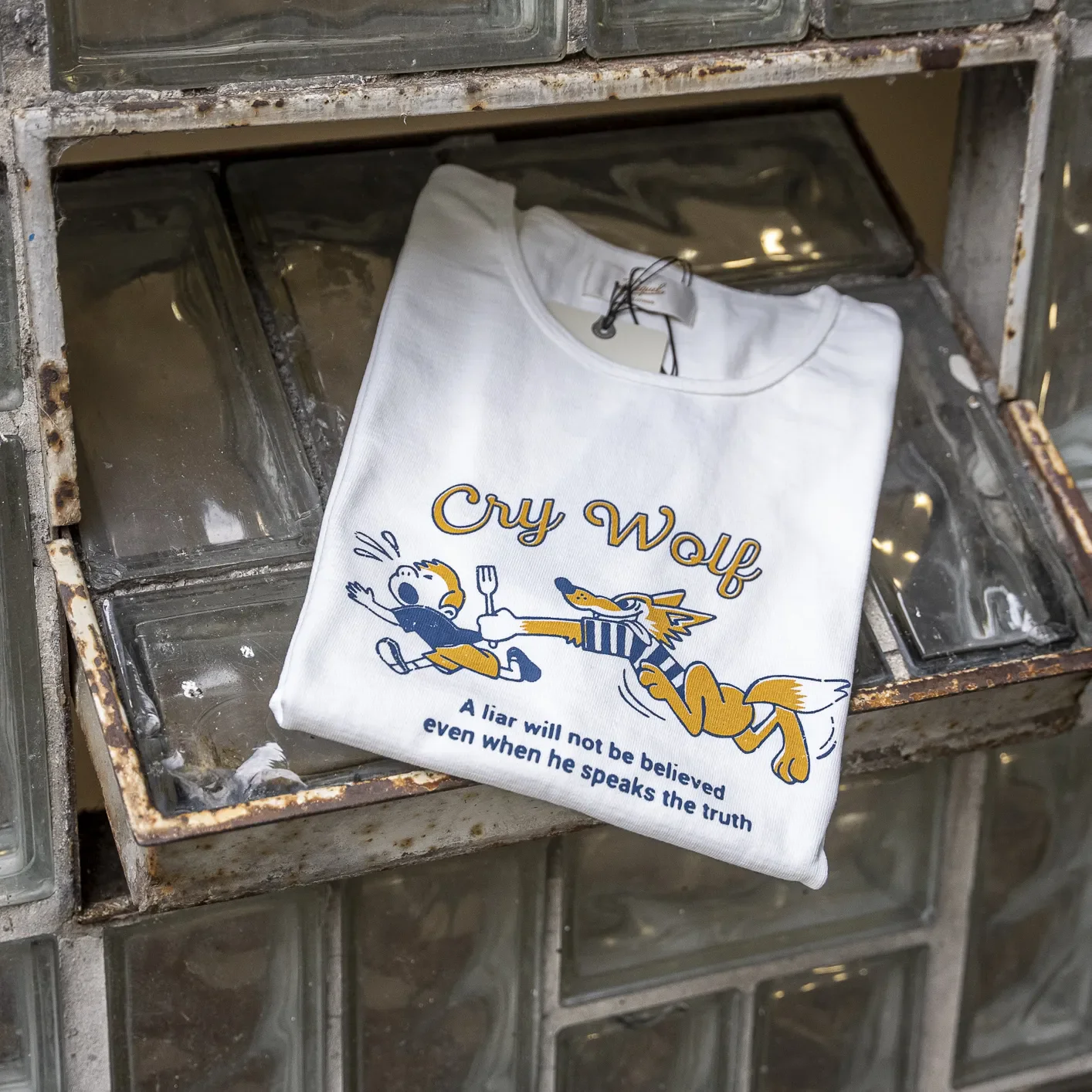 Prequel 'Cry Wolf' 9.5oz Stiff Cotton T-Shirt - White - Image 5