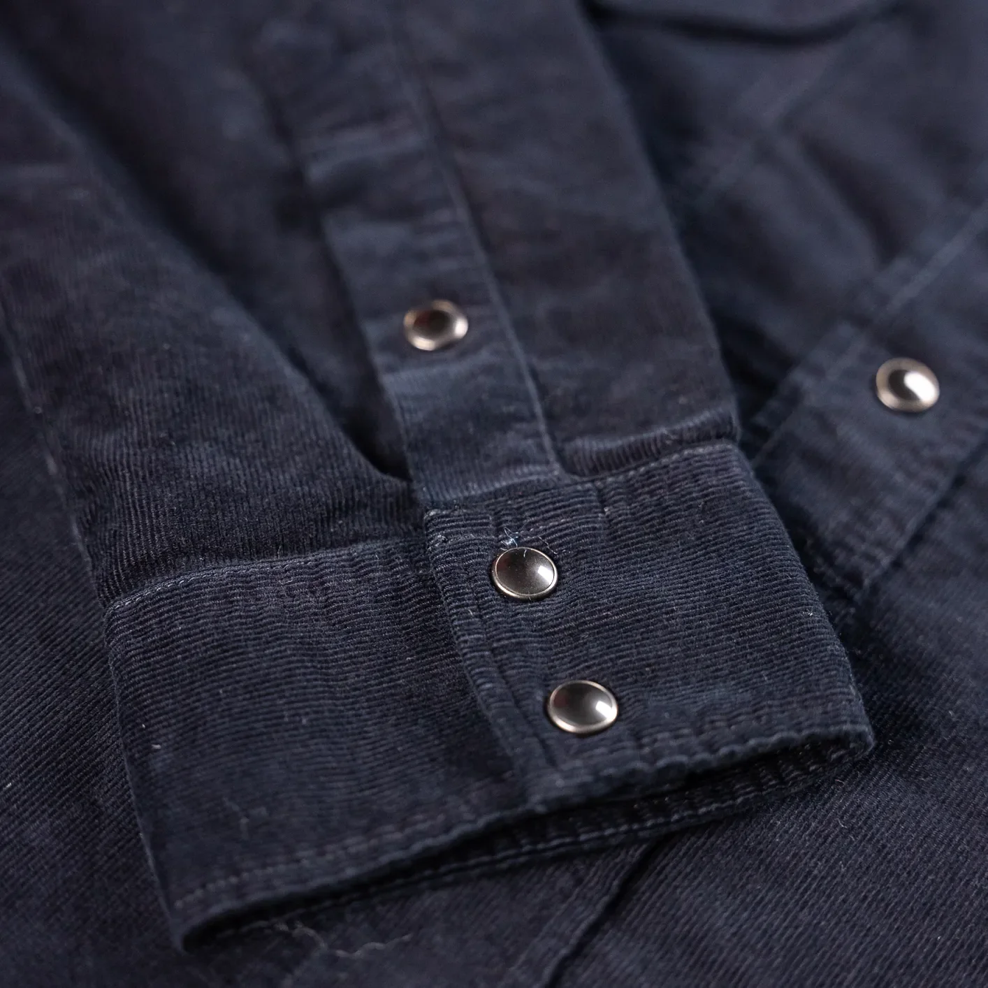 Pure Blue Japan 2236 8oz Overdyed Indigo Corduroy Curved Pocket Shirt – Indigo Black - Image 3