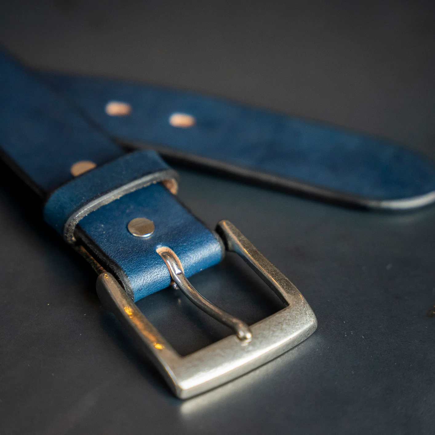Samurai Jeans Kurozan Leather Belt - Indigo-Dyed / Silver - Image 2