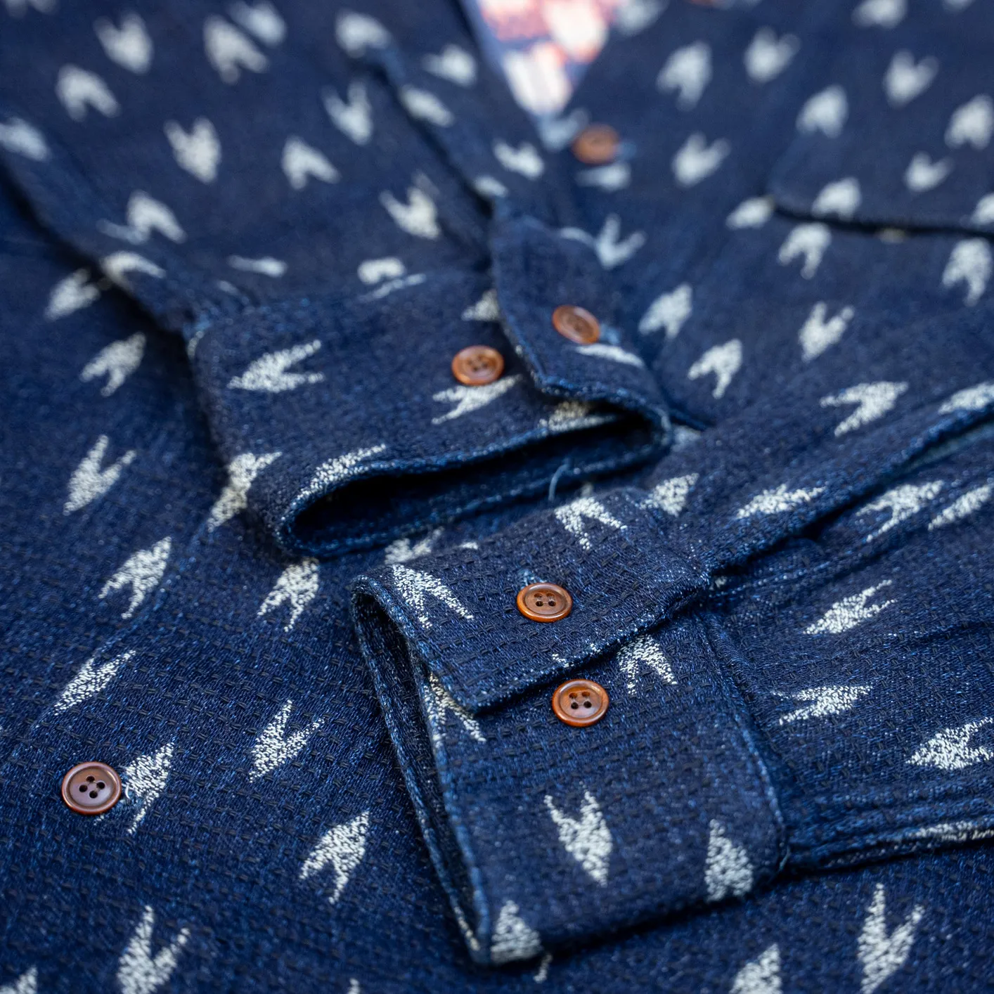 Studio D’Artisan 5712 ‘Arrow Kasuri’ Sashiko Shirt - Indigo Dyed - Image 3