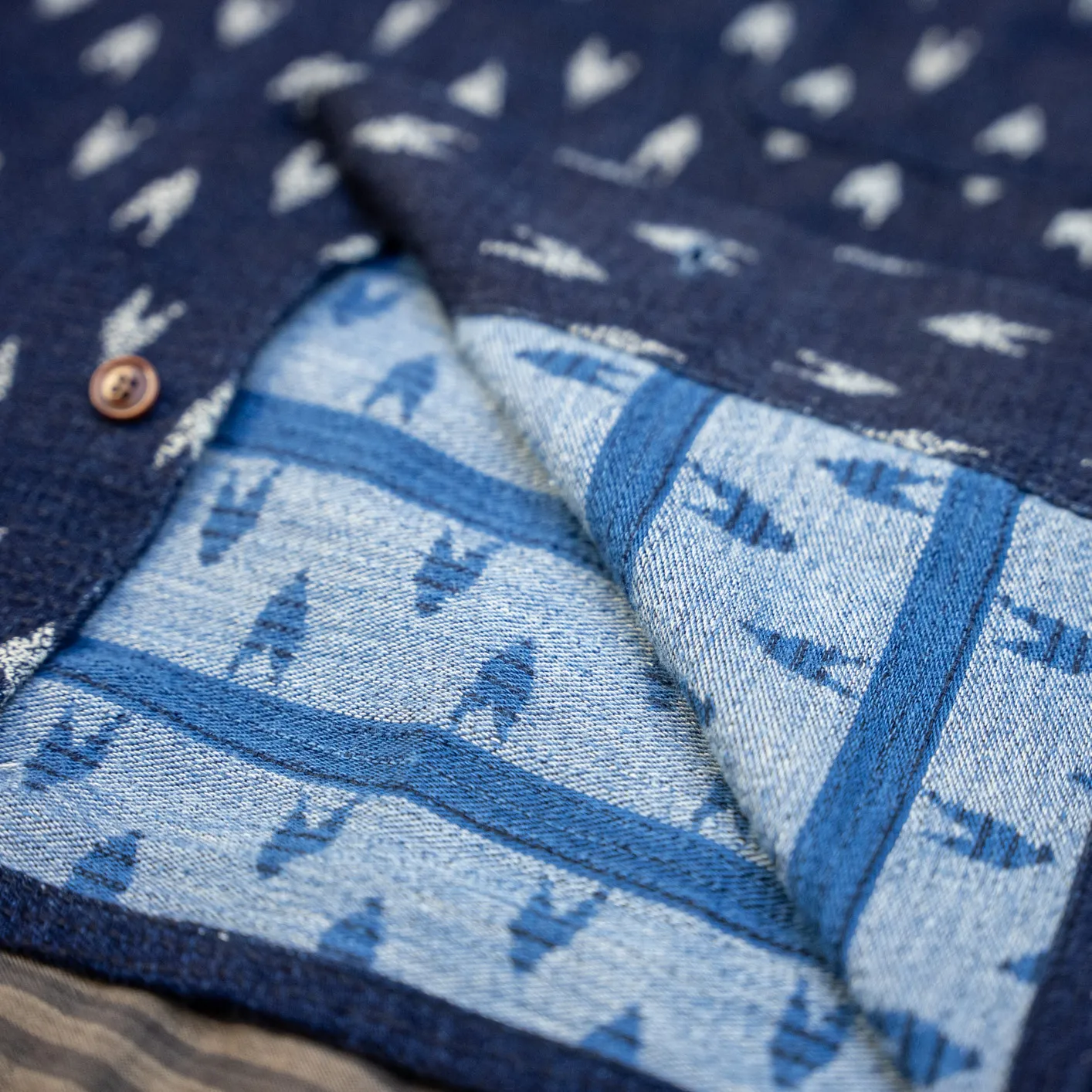 Studio D’Artisan 5712 ‘Arrow Kasuri’ Sashiko Shirt - Indigo Dyed - Image 6