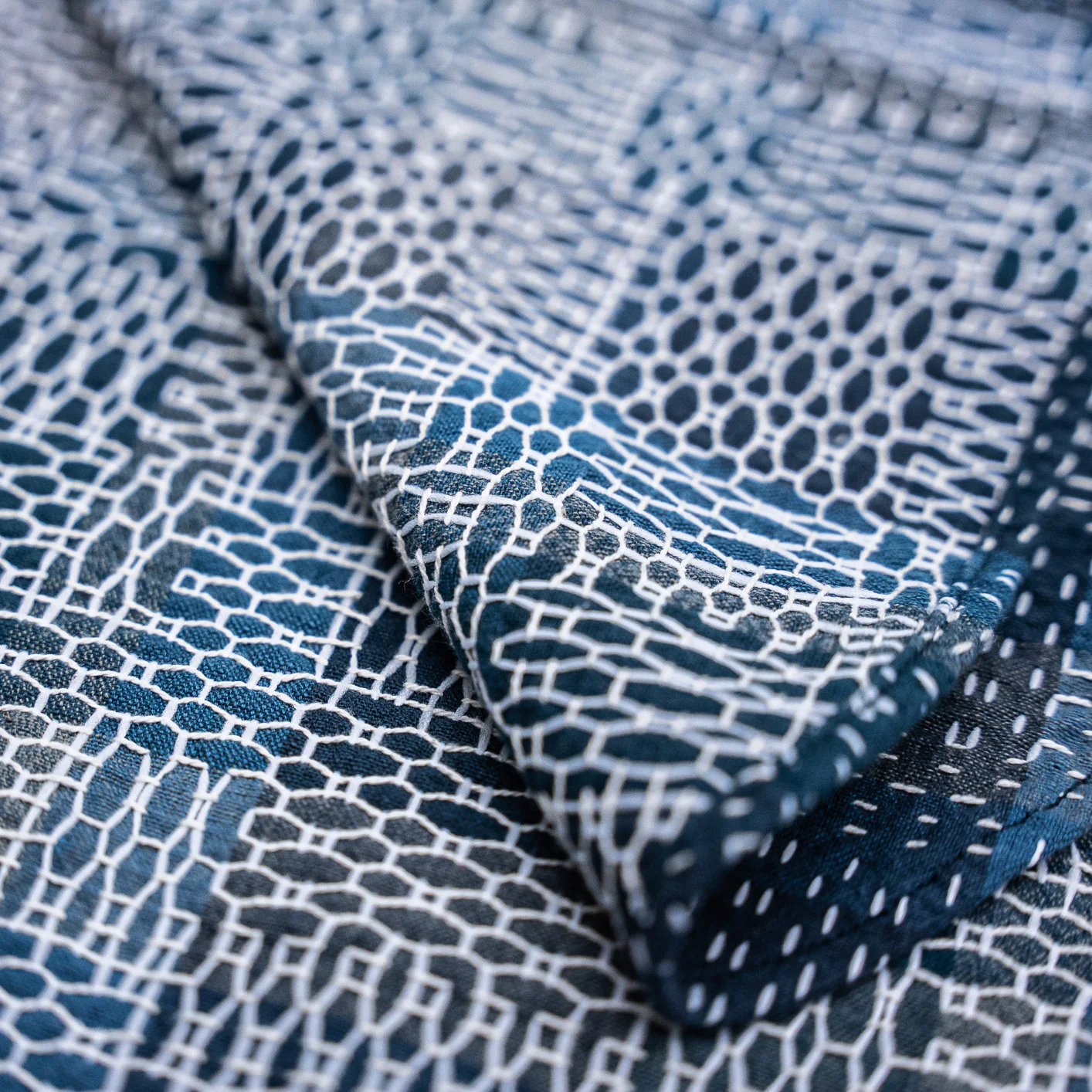 Studio D’Artisan 5651 'Noragi Sashiko' Shirt – Blue - Image 4