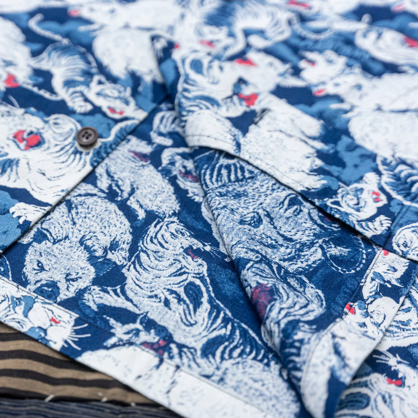 Studio D’Artisan SP-091 45th Anniversary ‘100 Pigs’ Aloha Shirt – Indigo Dyed - Image 4