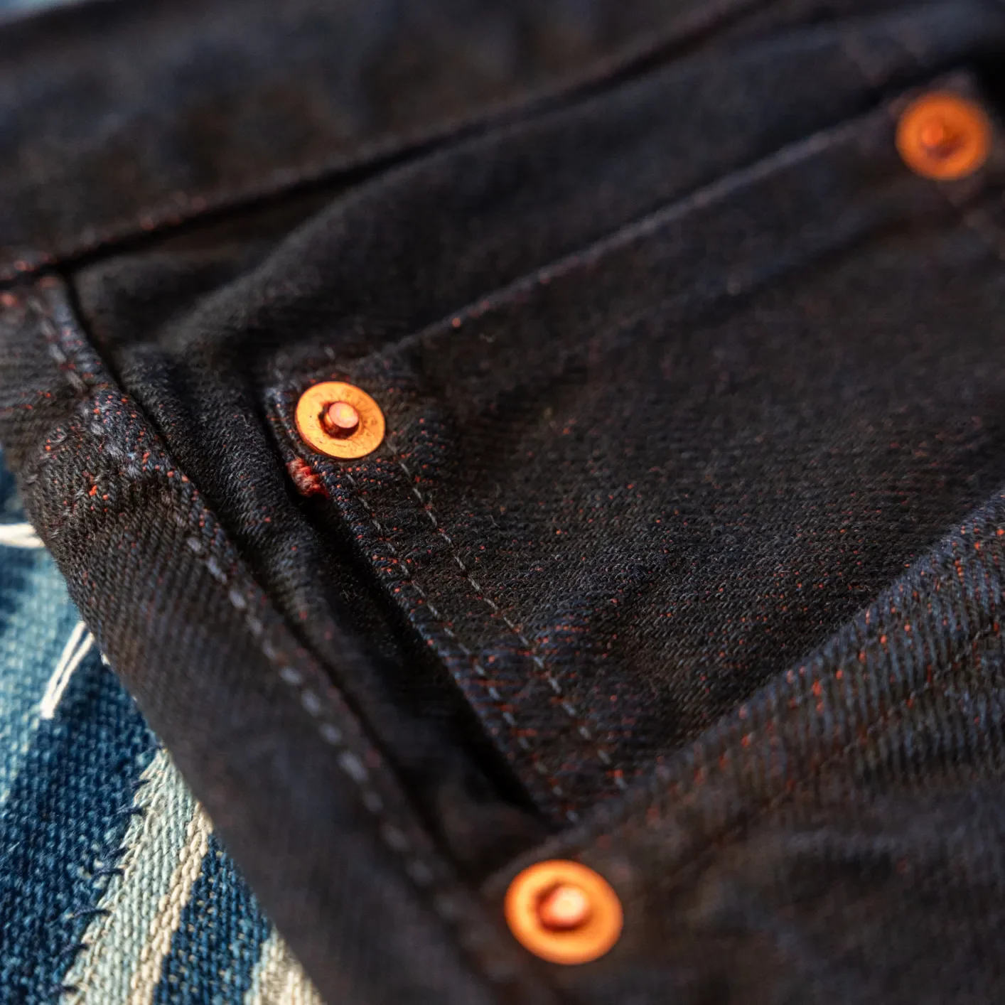 Studio D'Artisan D1908 14oz 'Bengala' Dyed Selvedge Jeans – Relaxed Tapered - Image 5