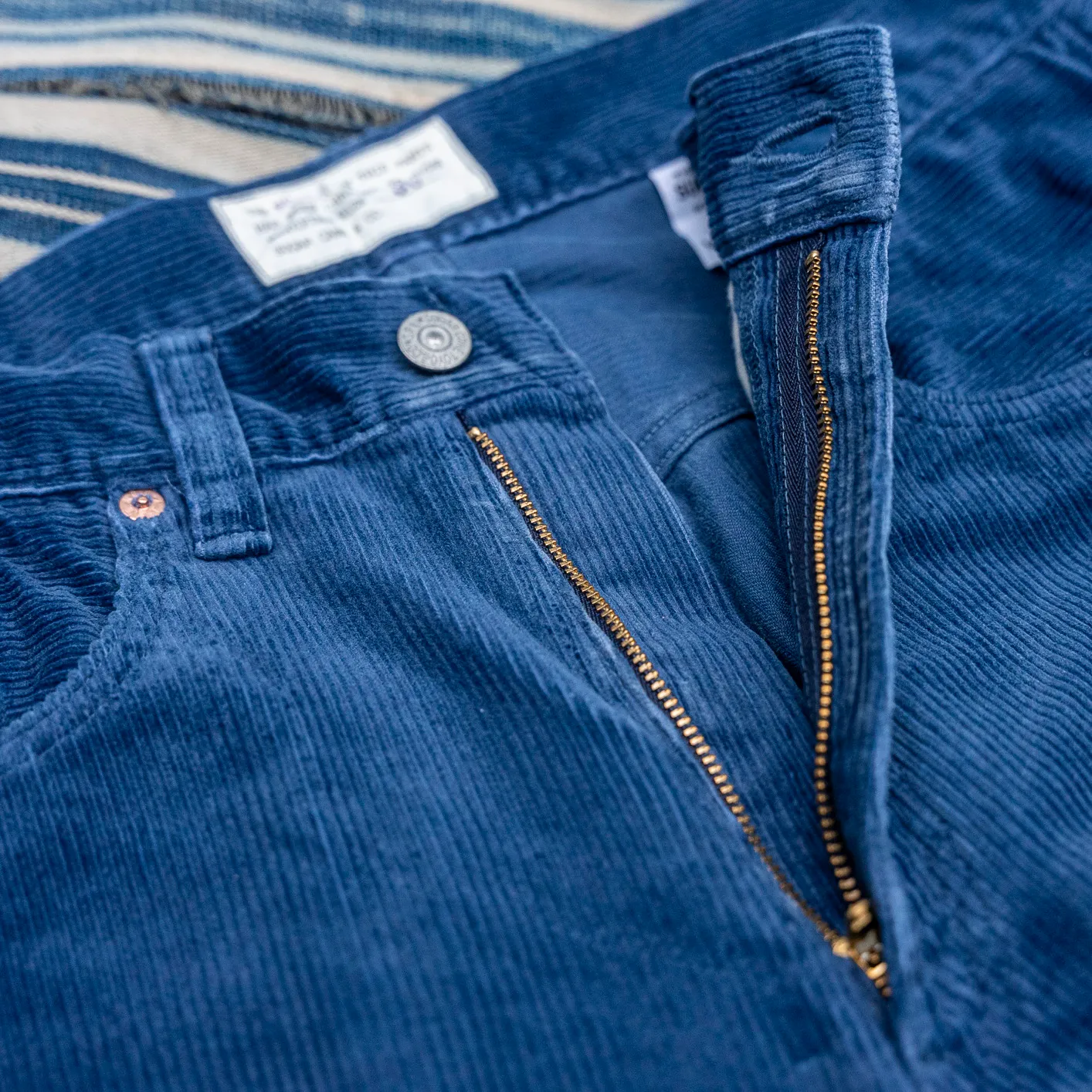 Sugar Cane 1947 9W Corduroy Pants – Ink Blue / Classic Straight - Image 5