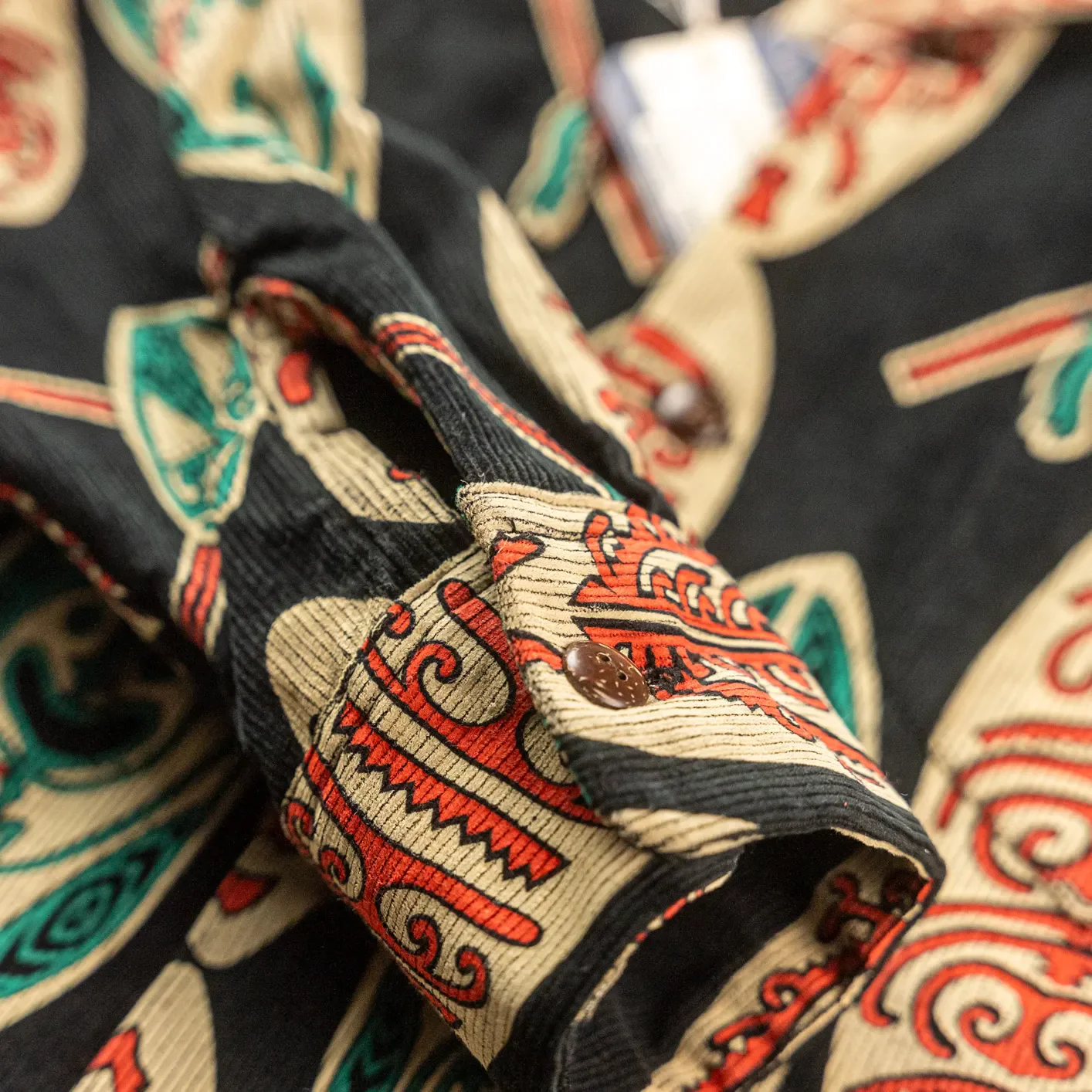 Sun Surf ‘God's Shield’ Corduroy Aloha Shirt – Black / Long Sleeve - Image 4