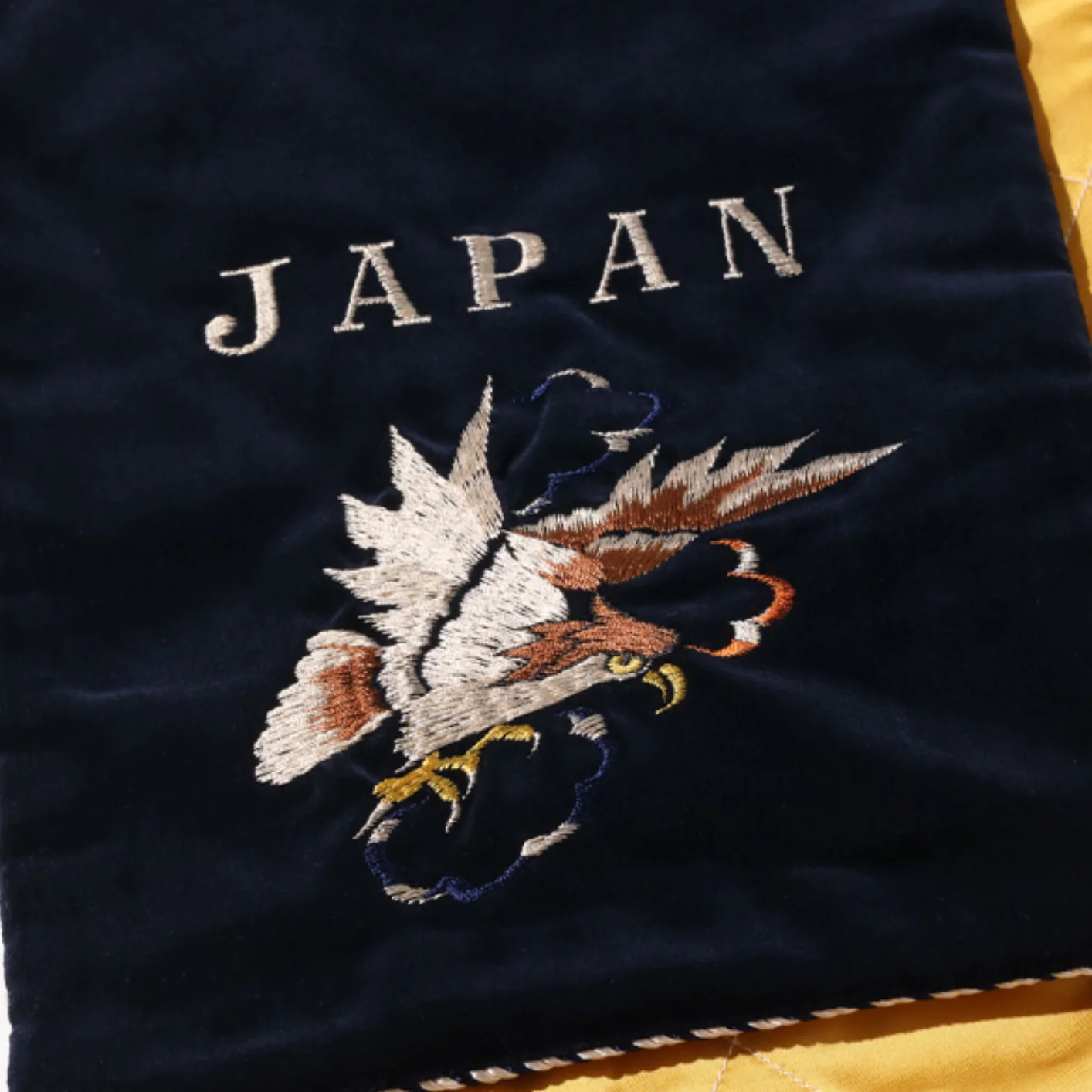 Tailor Toyo ‚Eagle‘ Velveteen Suka Scarf – Dark Navy / Gold - Image 3