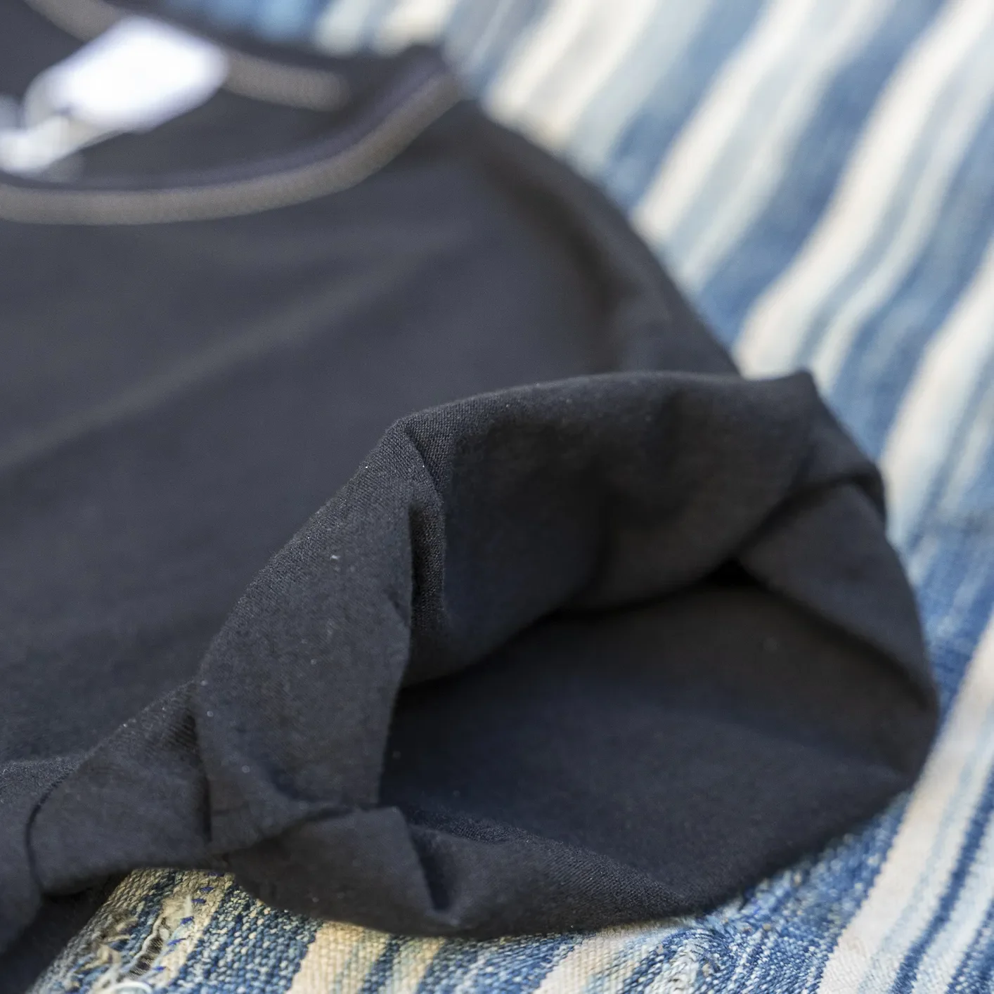 The Flat Head THC 9.7oz Heavyweight Loopwheeled T-Shirt – Black - Image 4
