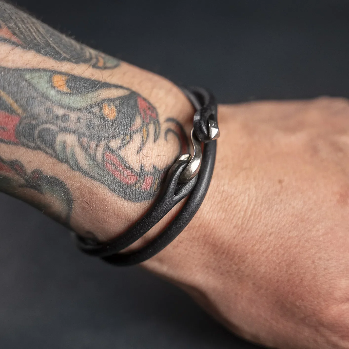 The Flat Heat Double Leather Bracelet - Sterling Silver Hook Closure / Black - Image 3