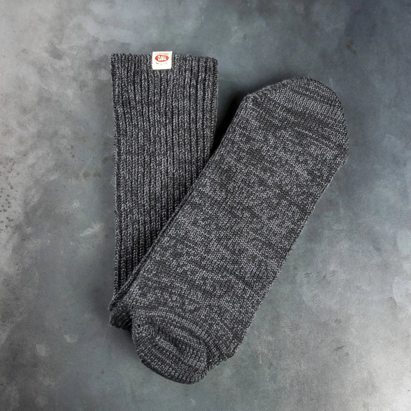 UES Air Twist Crew Socks - Black Melange