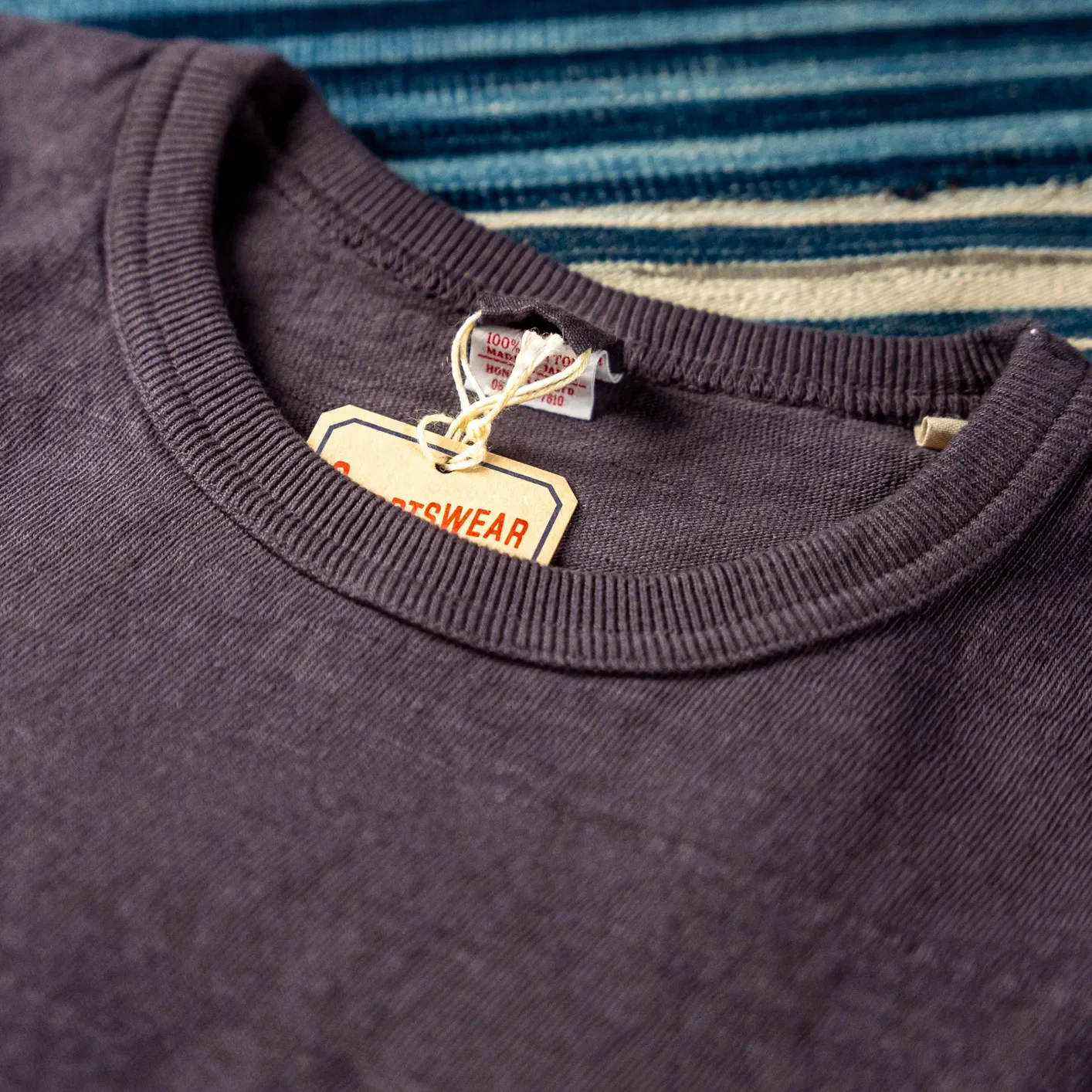 UES No.8 9.5oz Heavyweight Slub Nep T-Shirt - Purple - Image 2